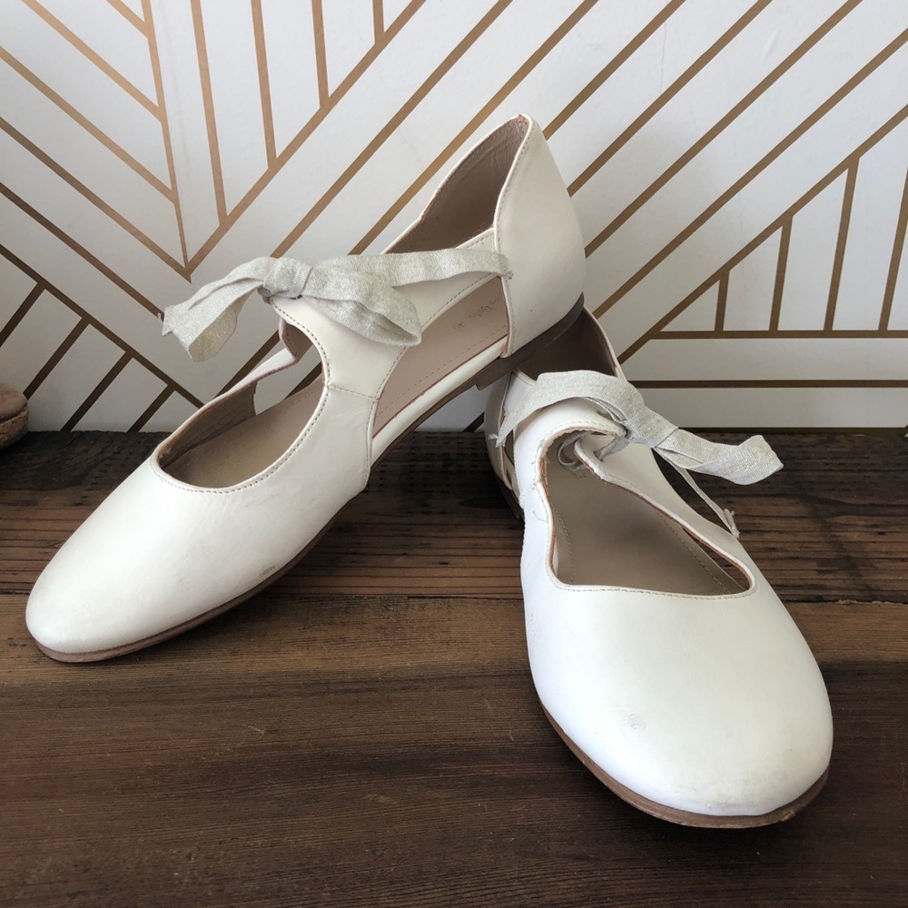 Zara Girls White Ballet Cutout Tie Shoes, 3.5